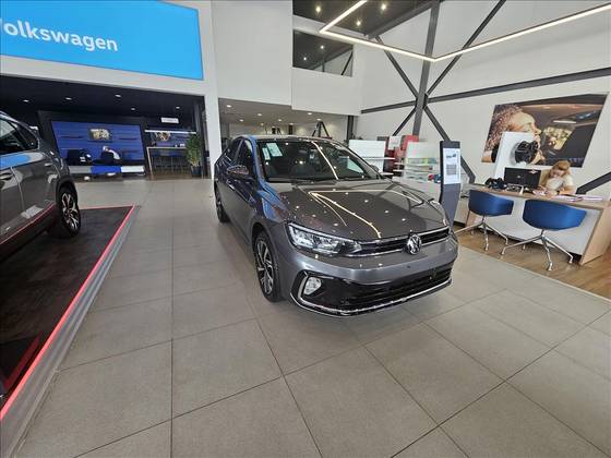 VOLKSWAGEN VIRTUS 1.0 200 TSI HIGHLINE AUTOMÁTICO